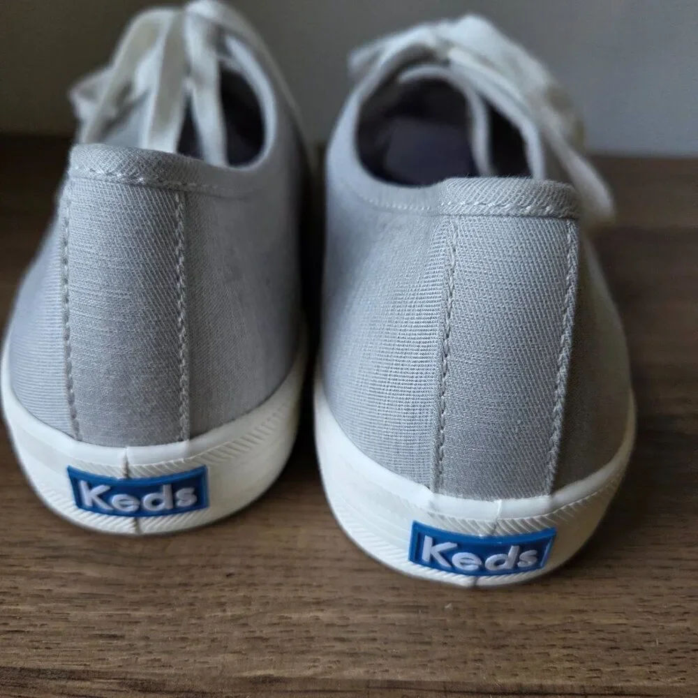 NEW W/O BOX KEDS LIGHT GREY FABRIC UPPER LACED SNEAKERS SIZE 9.5 WOMENS